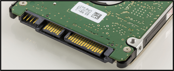 SATAと電源の両方の接続