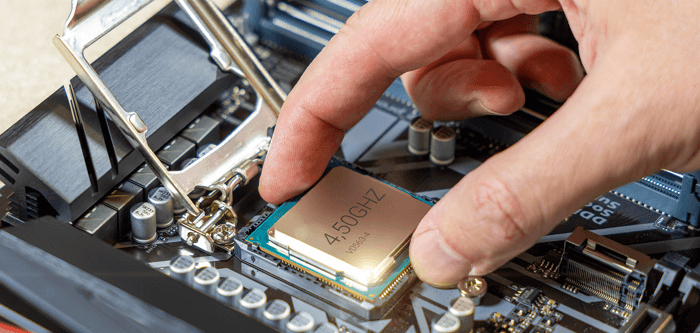 新しいCPUを挿入する手順