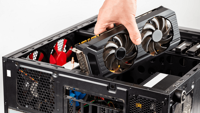 グラフィックカードをアップグレードする手順