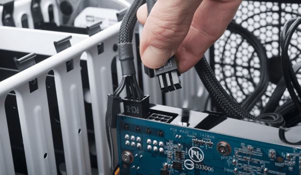 グラフィックカードをアップグレードする手順2