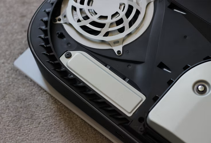 PS5背面フェイスプレートを取り外す