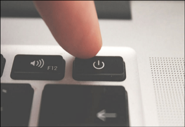 液晶が壊れたラップトップ7